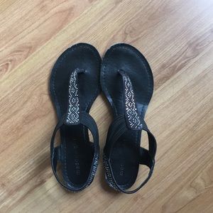 madden girl sandals